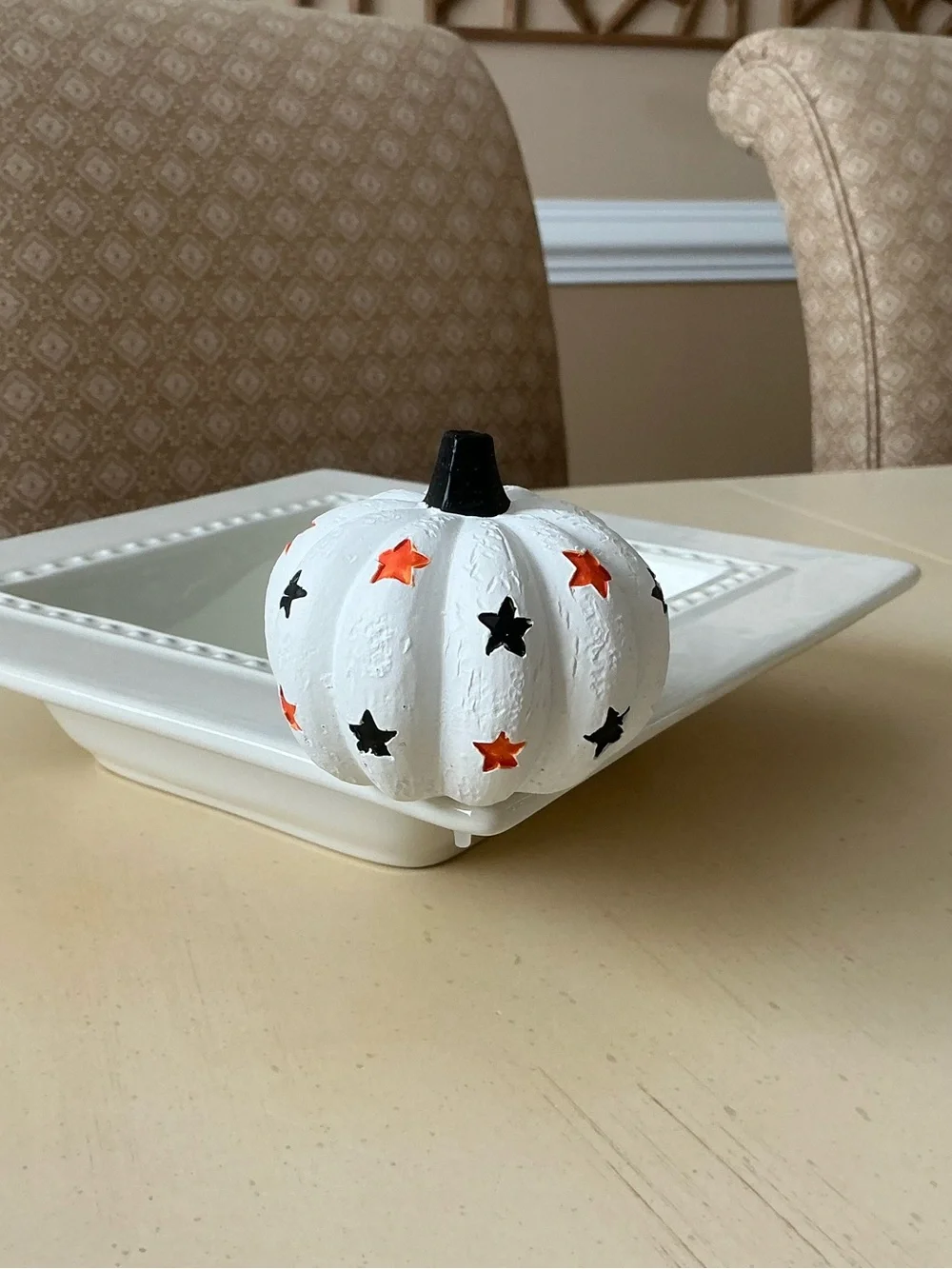 White Halloween  Pumpkin Platter Decoration - Stars